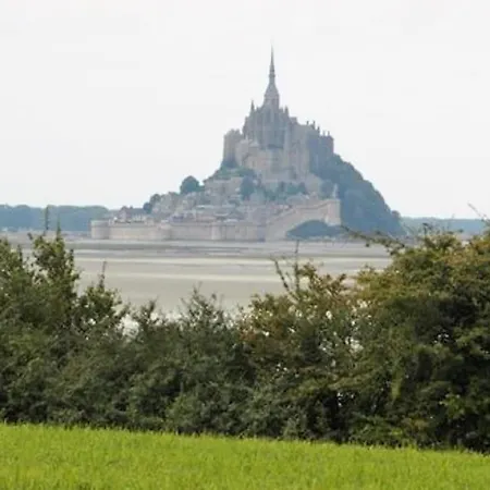 Baie Du Mont Saint Michel / De La Vaquerie 23 Hébergement de vacances Vains