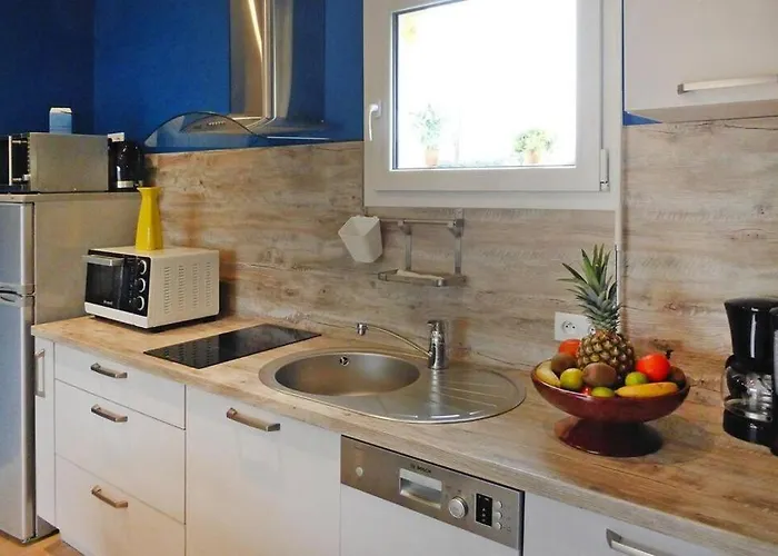 Baie Du Mont Saint Michel / De La Vaquerie 23 * Vains